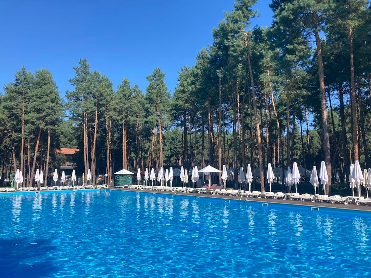 Заміський комплекс Sobi Club