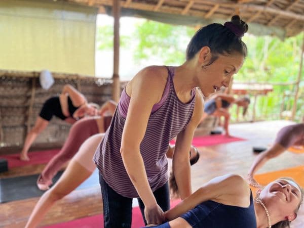 1 World Yoga Ella