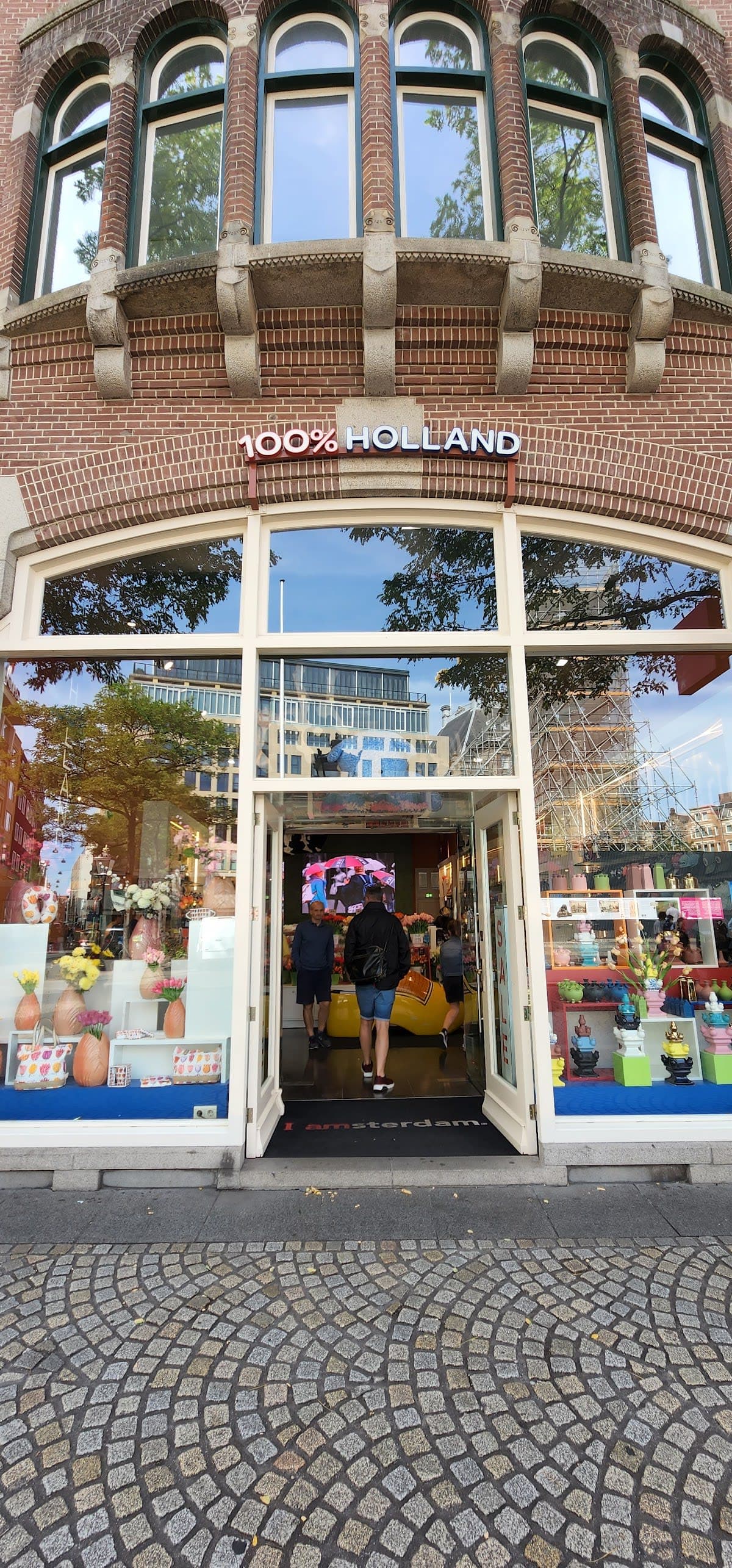 100% Holland