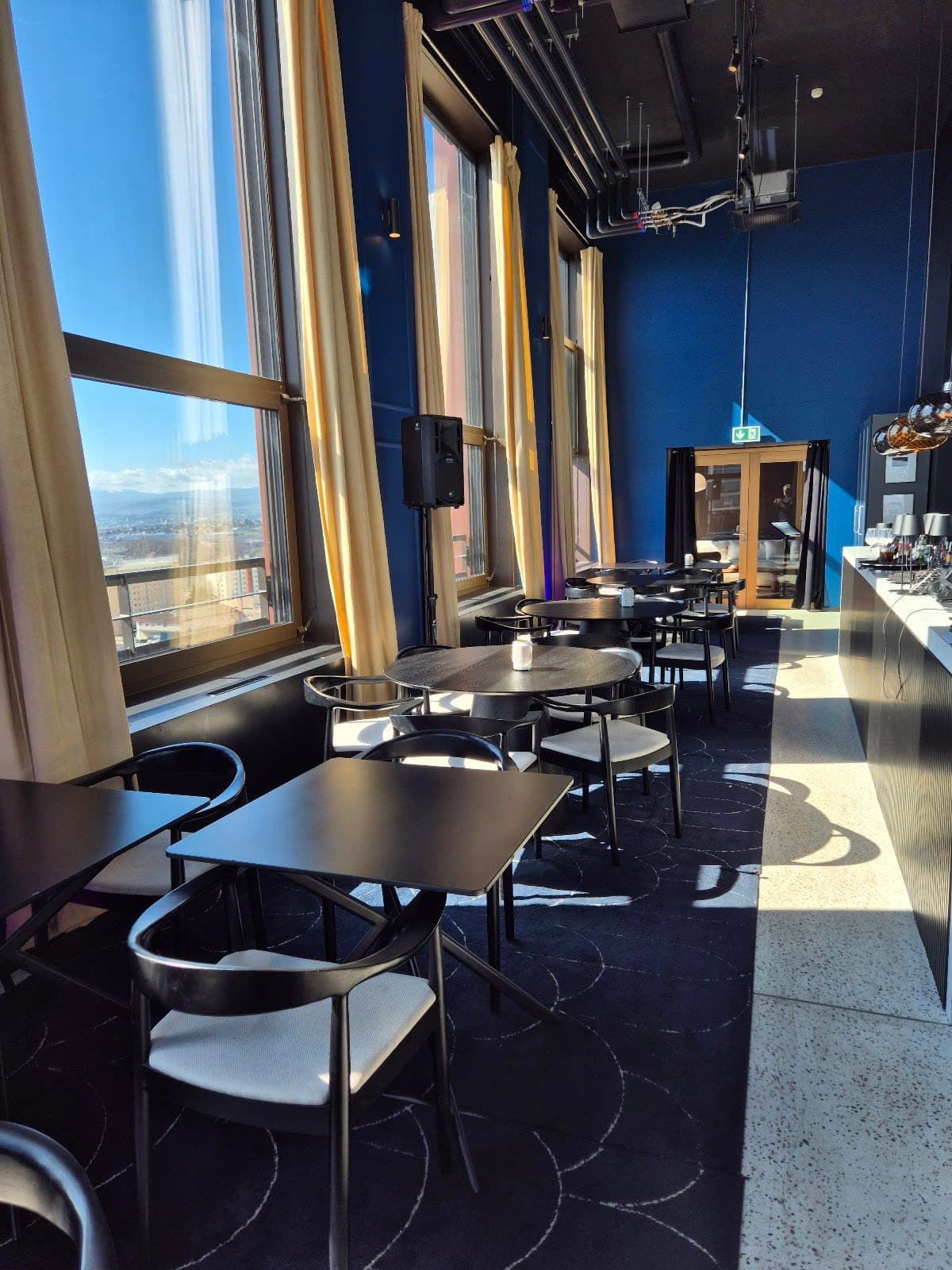 18e Rooftop