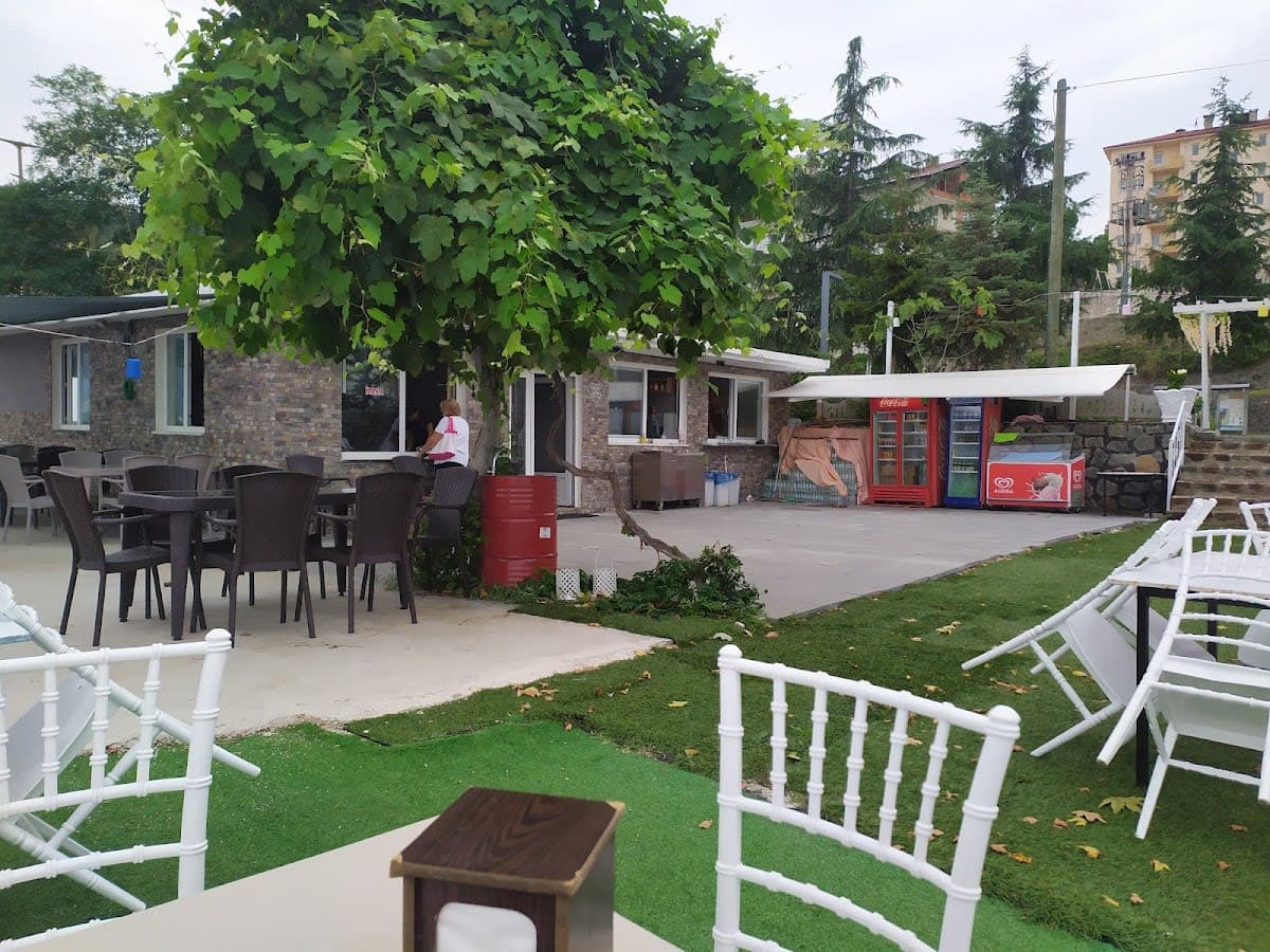 Ada Bahçe Cafe