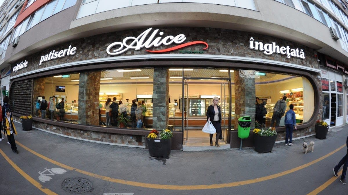Alice Dessert Shop