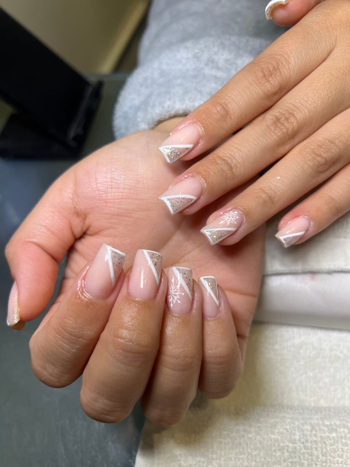 America Nails Spa