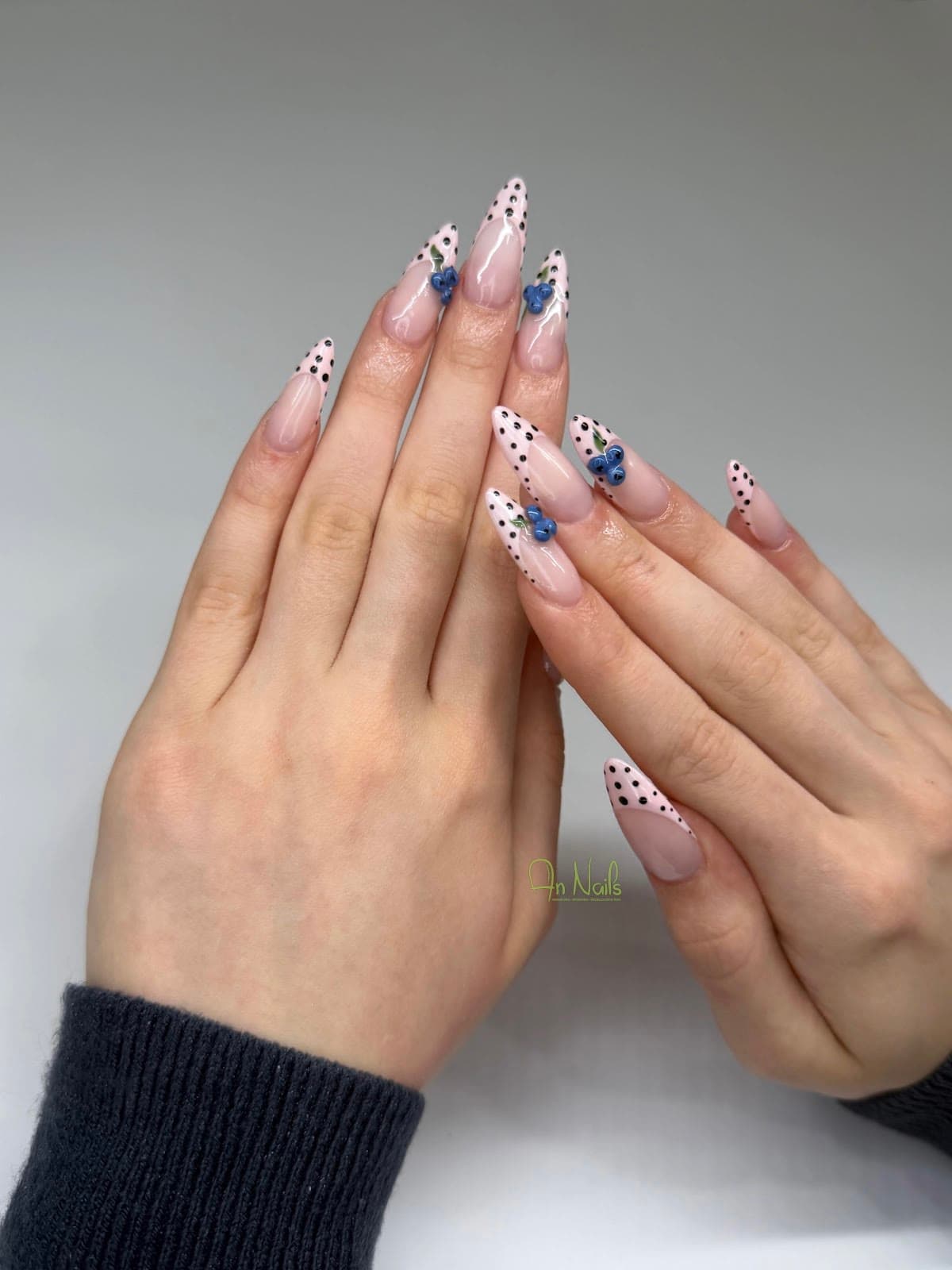 An Nails
