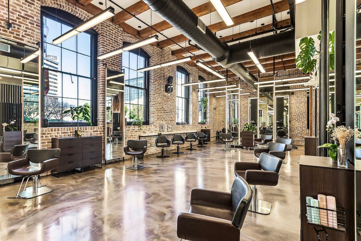 Anti-Gravity Salon