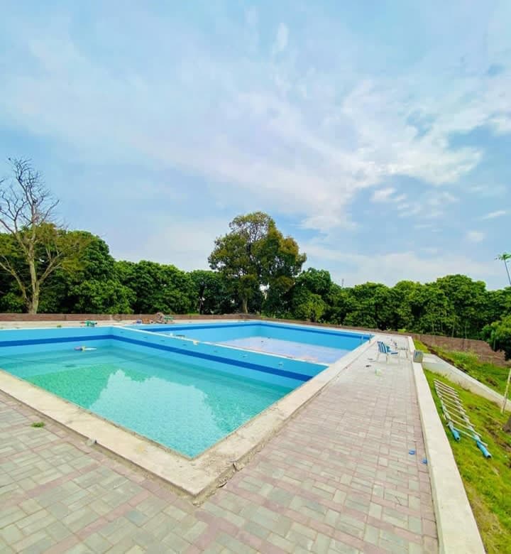 Aqua Ravi Swimming Pool
