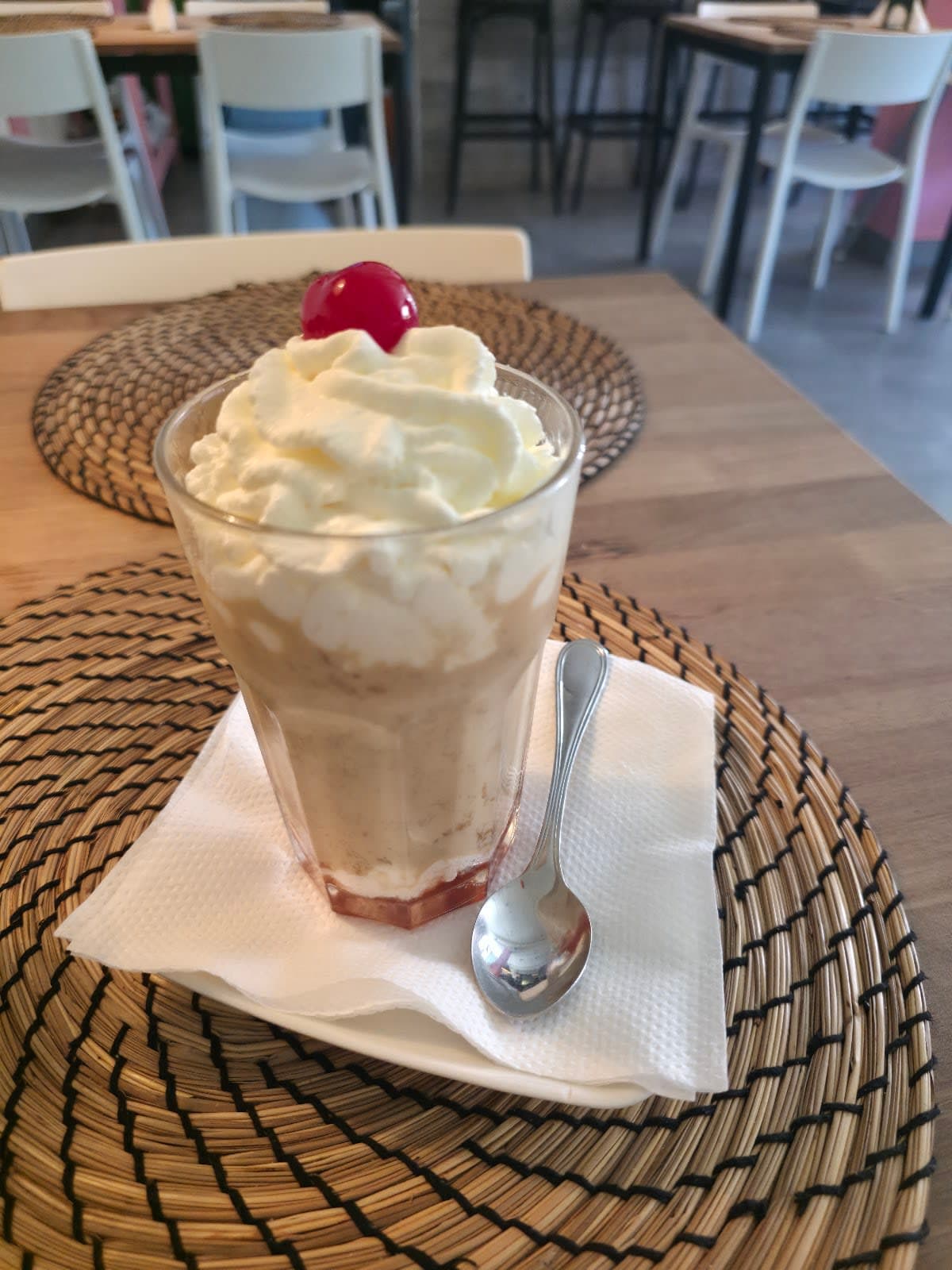 Aroma bakery & coffee