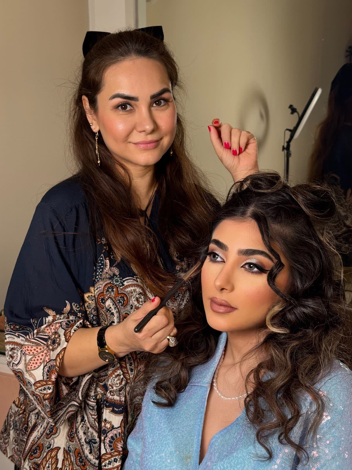 AtiehErfani makeup artist