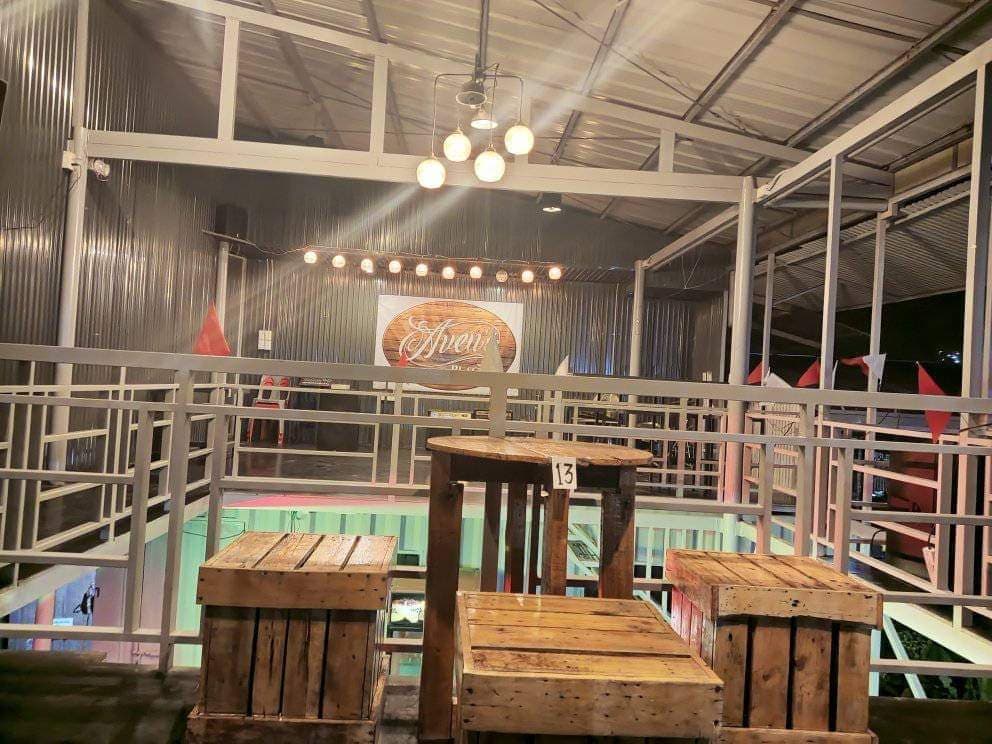 Aven's Place - Restobar
