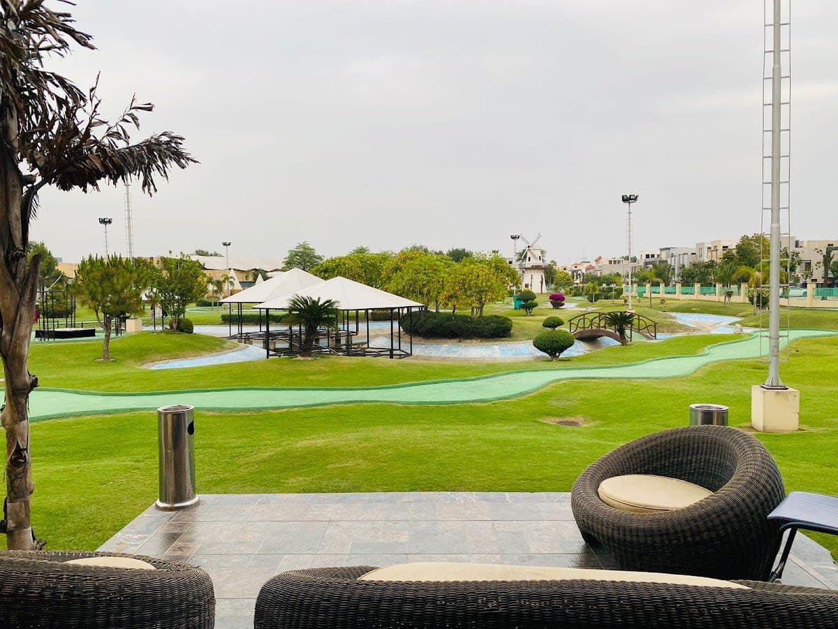 Bahria Golf & Country Club