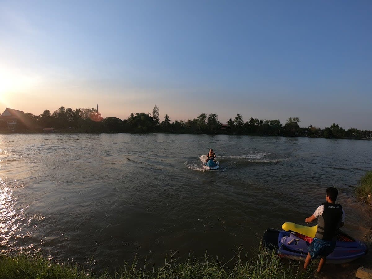 Bank jet ski Ratchaburi