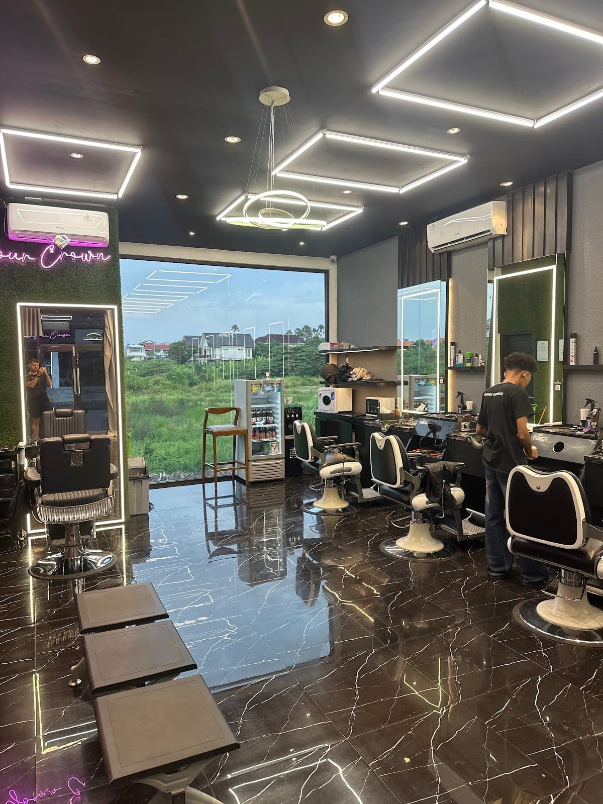 BERCUT BARBERSHOP CANGGU