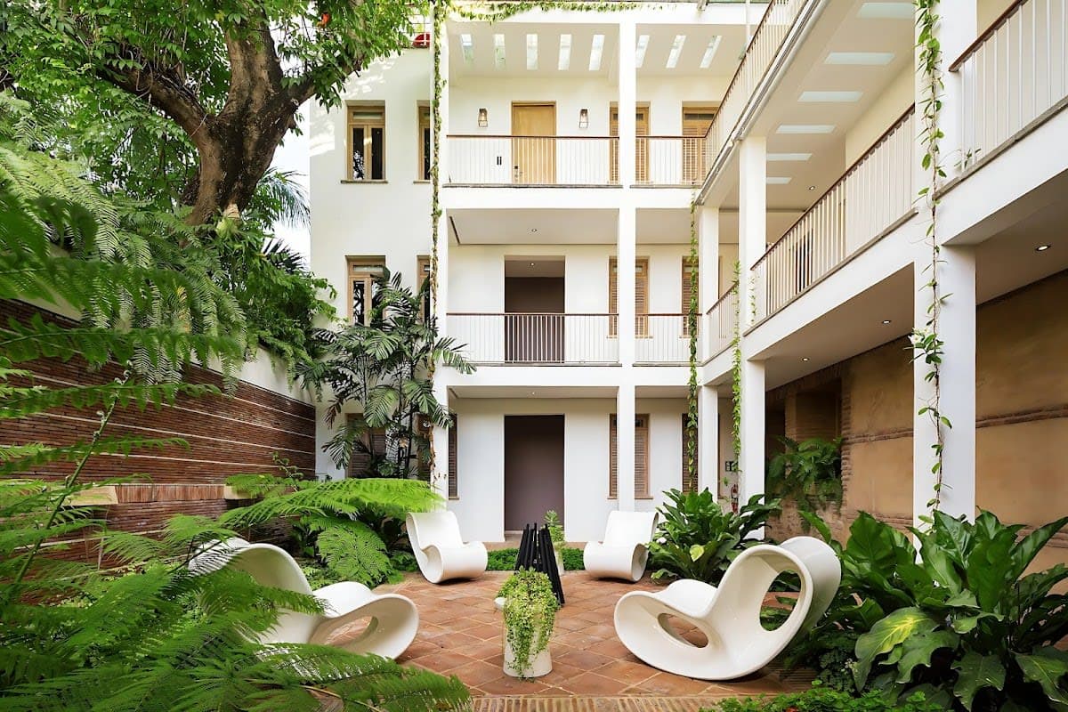 BILLINI HOTEL HISTORIC LUXURY