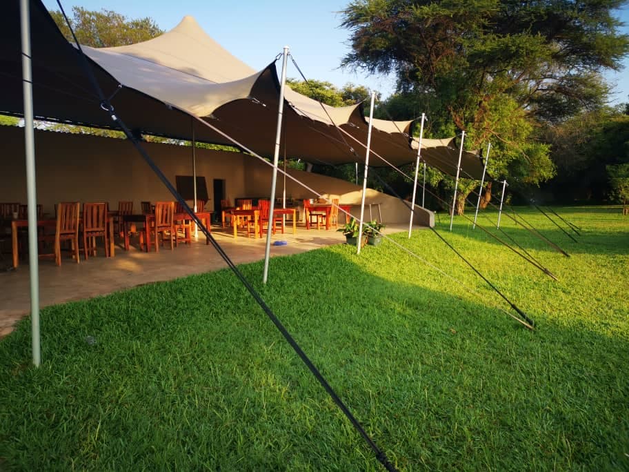 Breezes River Lodge