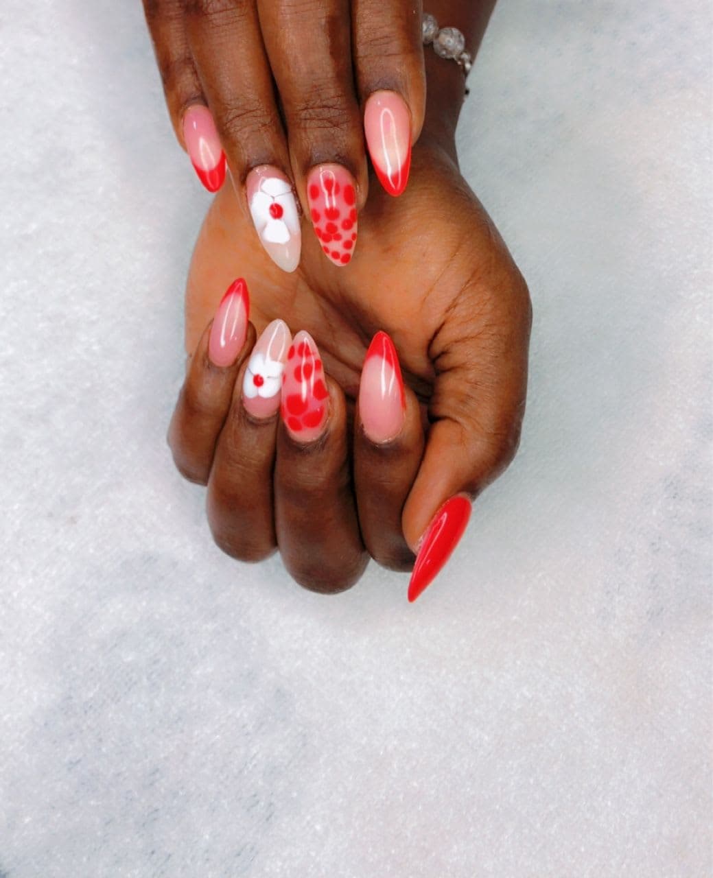 Brown Nails Studio 250