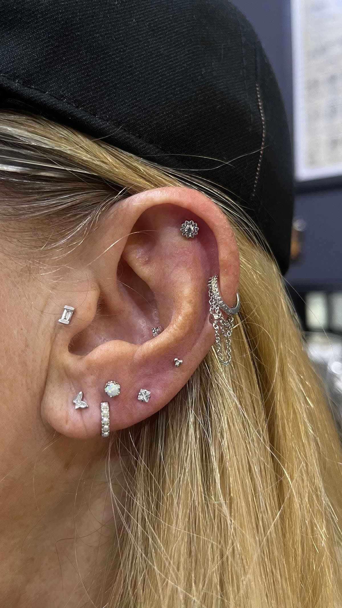 Brujas Tattoos and Piercings Miraflores