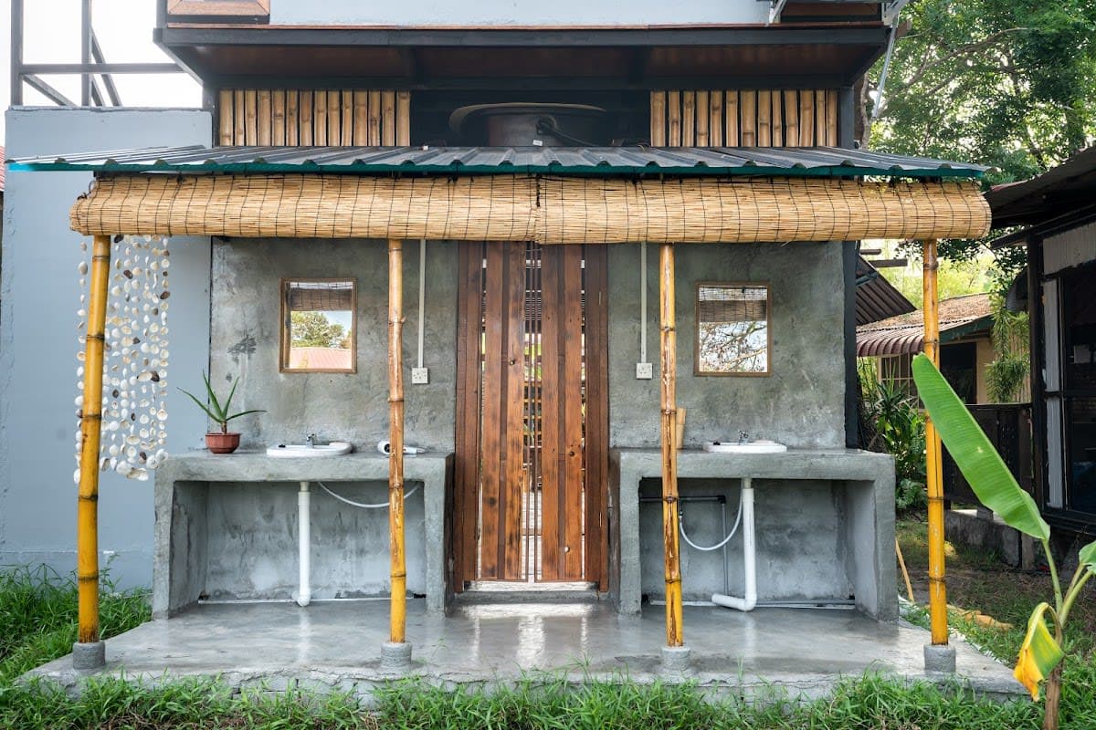 Bunga Hostel Female Dorm