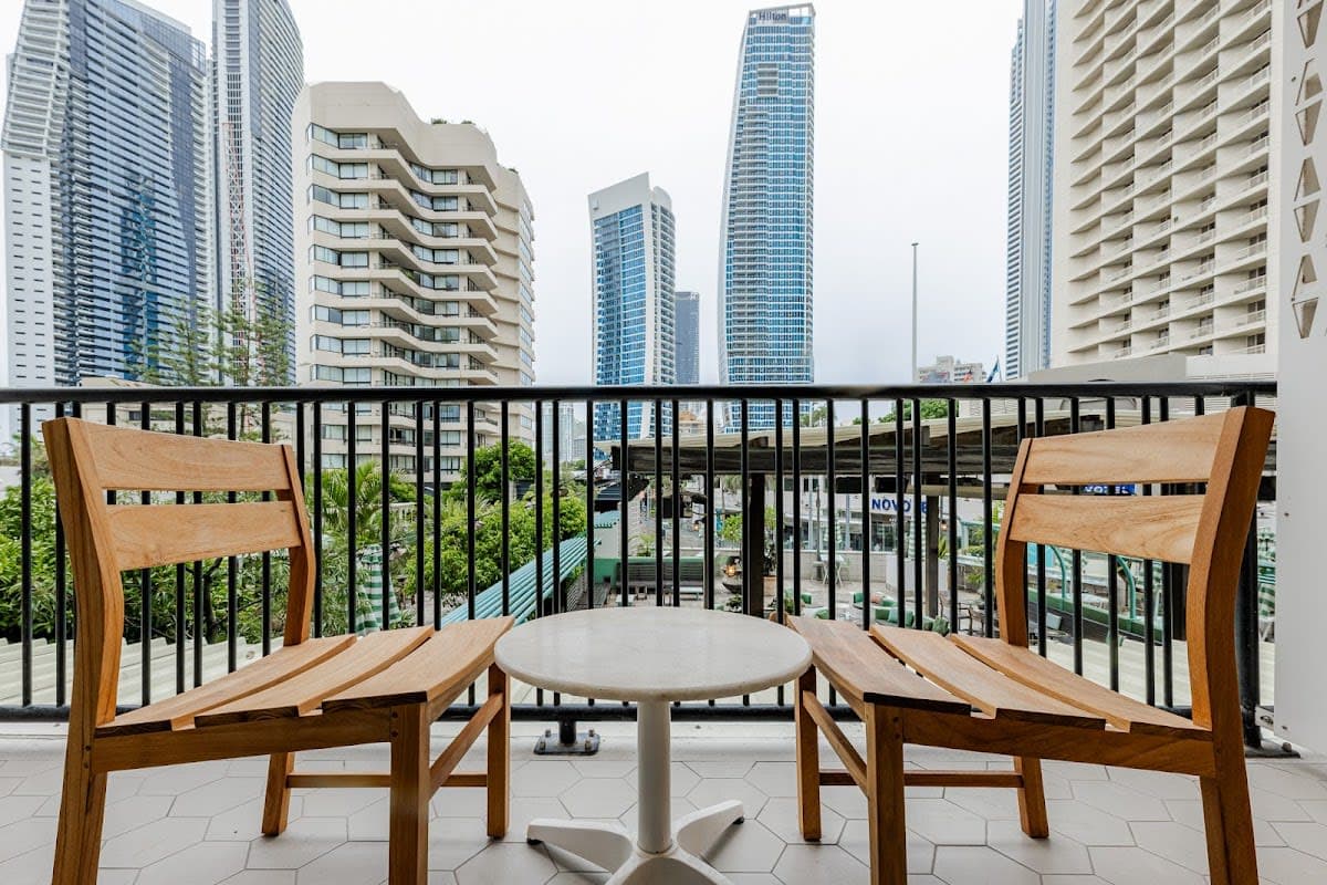 Bunk Surfers Paradise