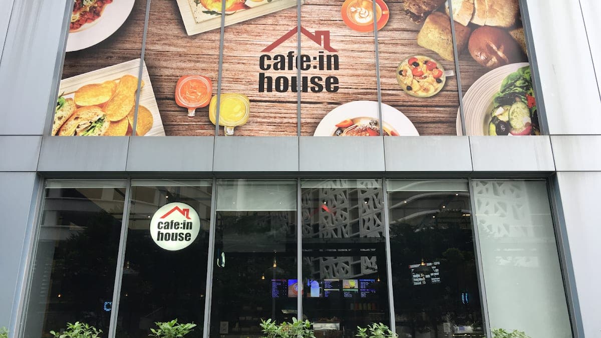 Cafe:in House