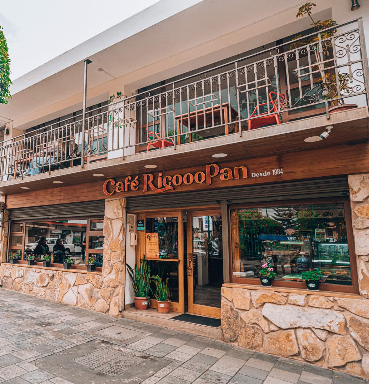 Cafetería y Panaderia Ricooo Pan