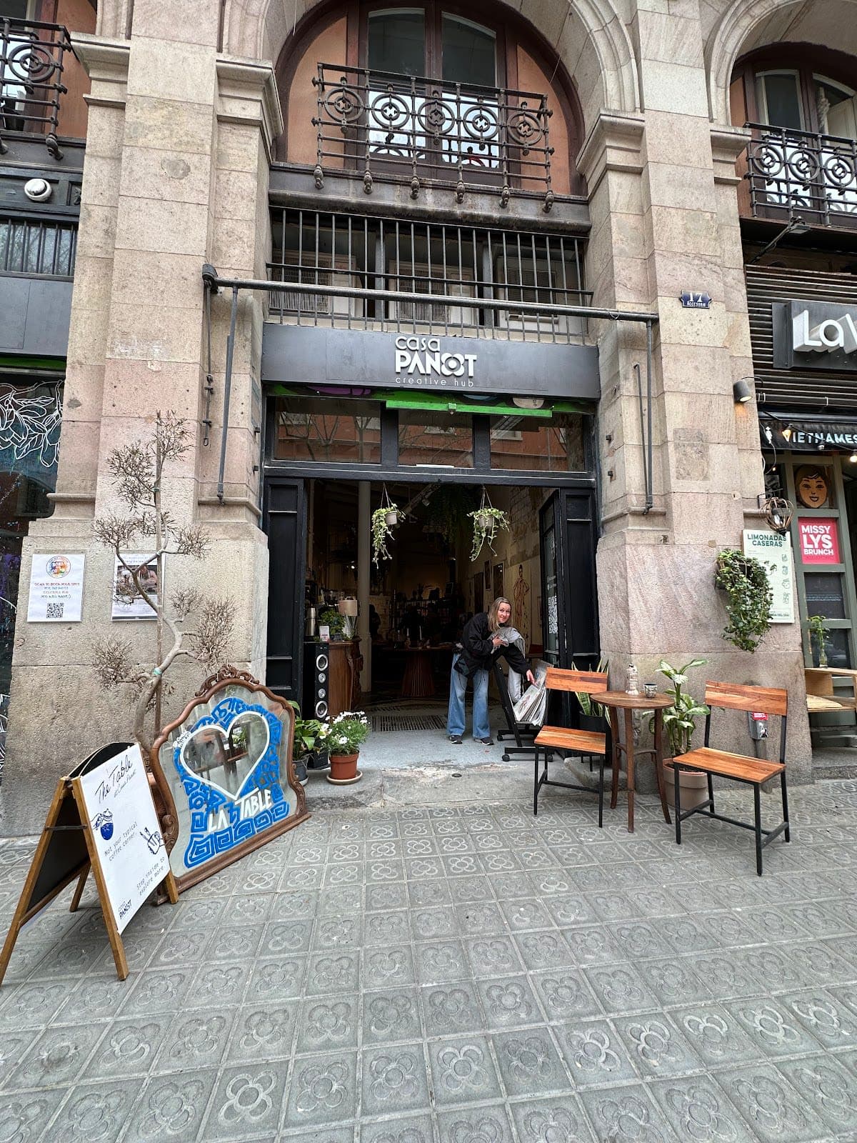 Casa Panot