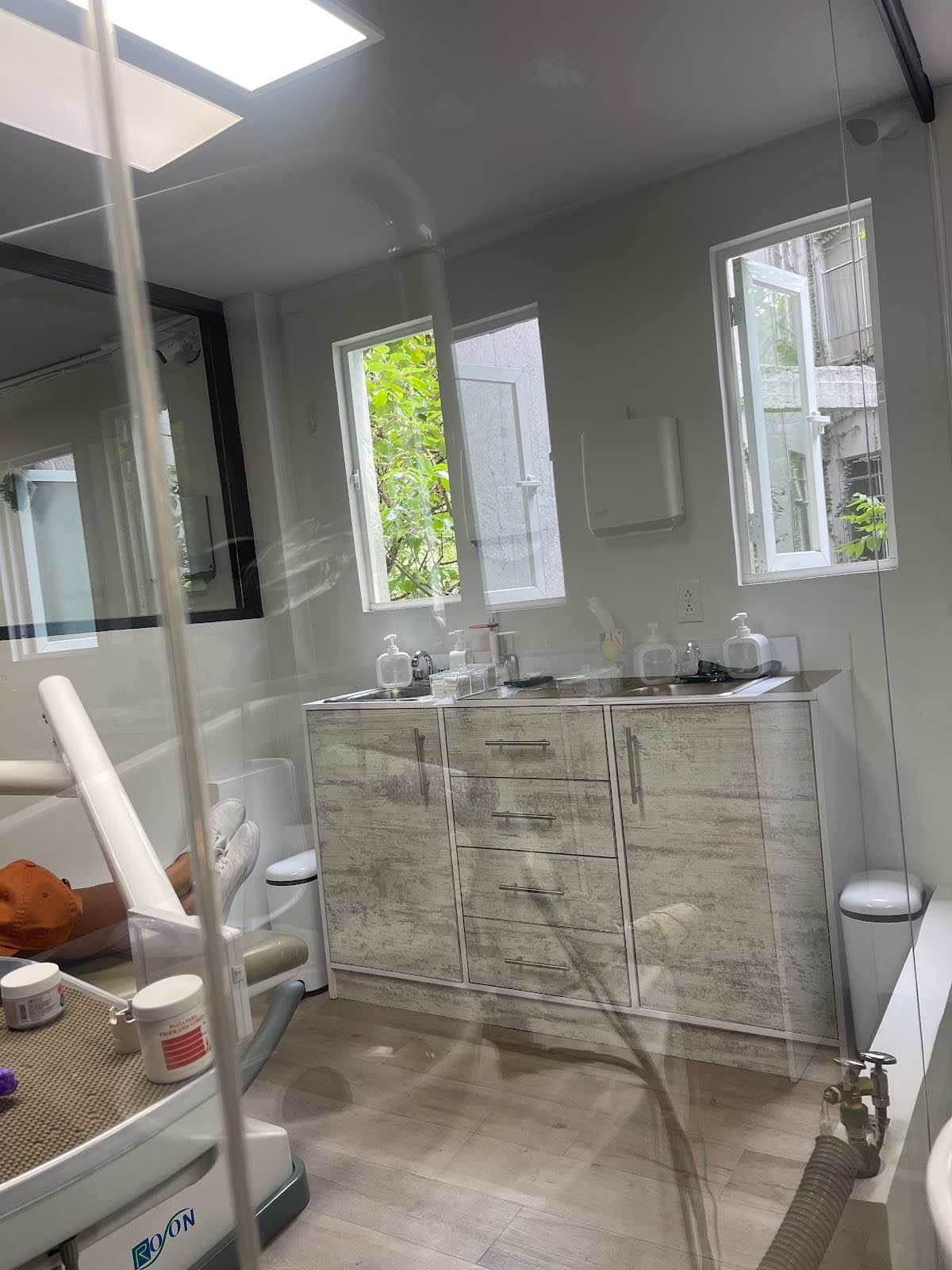 Clínica Dental AmsterDent