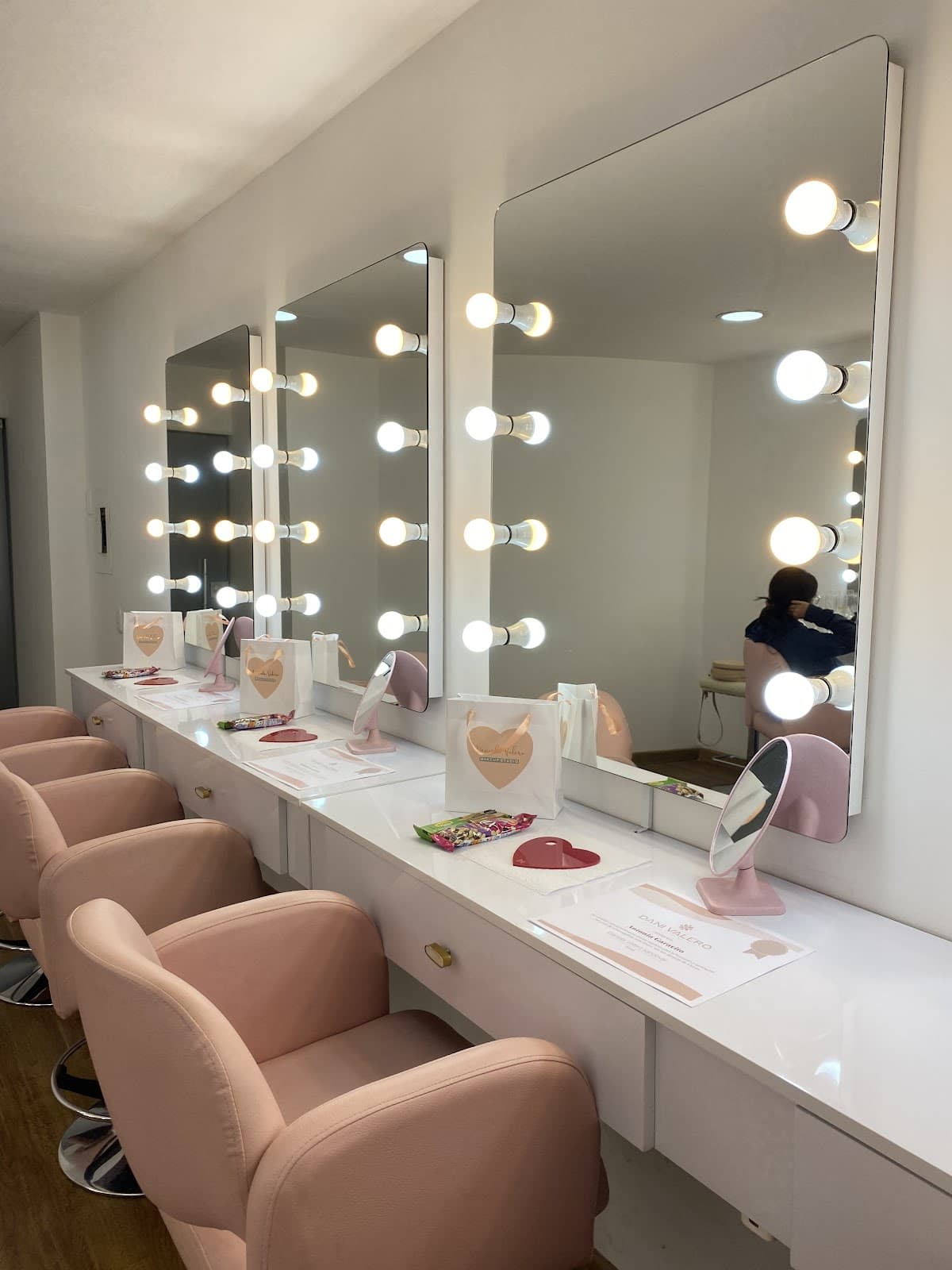 Dani Valero Makeup Studio