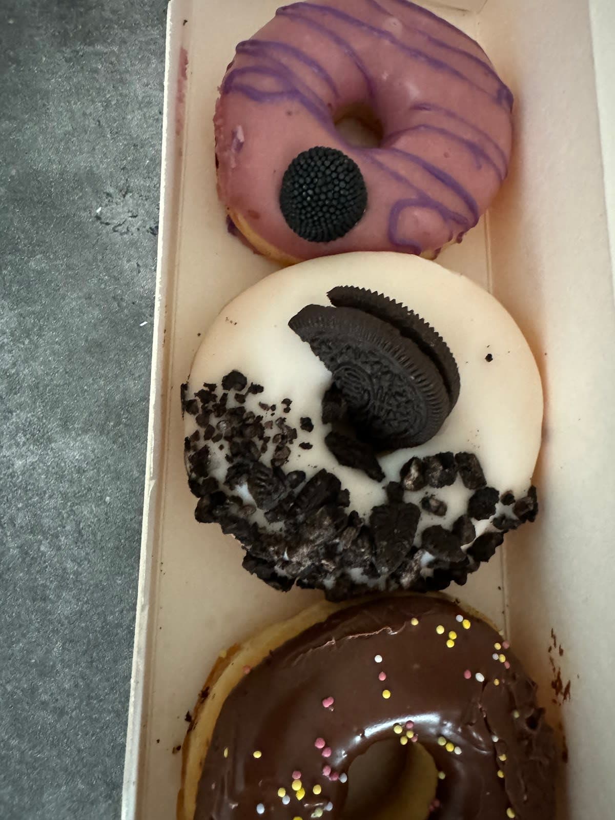 Donuts & Donuts