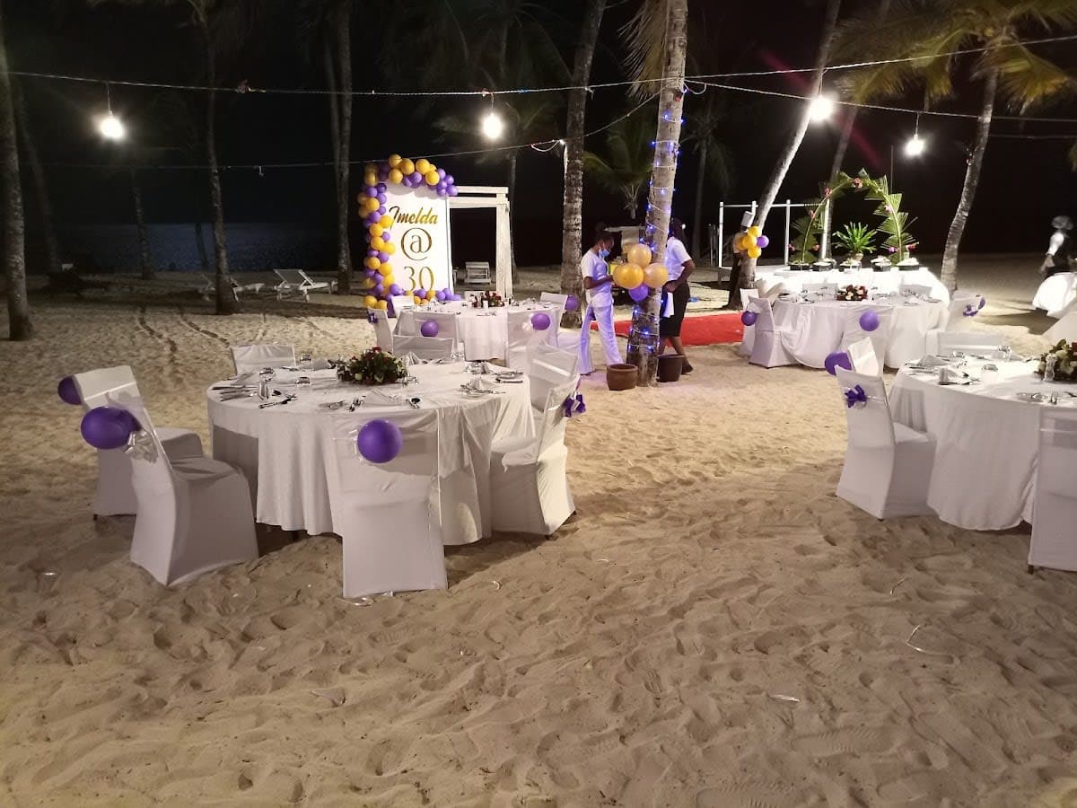 Eden Flowers and Cakes-Malindi