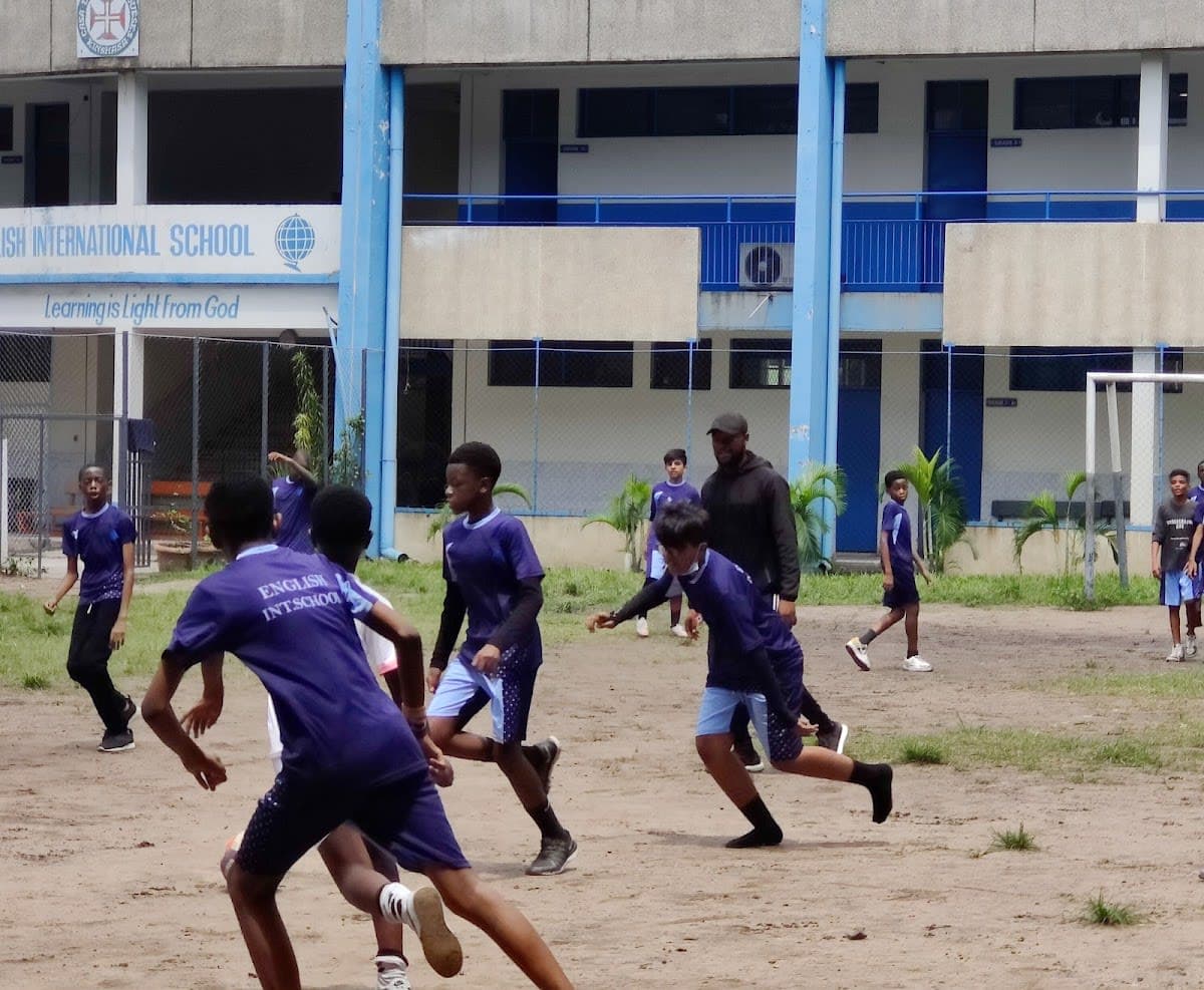 ENGLISH INTERNATIONAL SCHOOL - Kinshasa