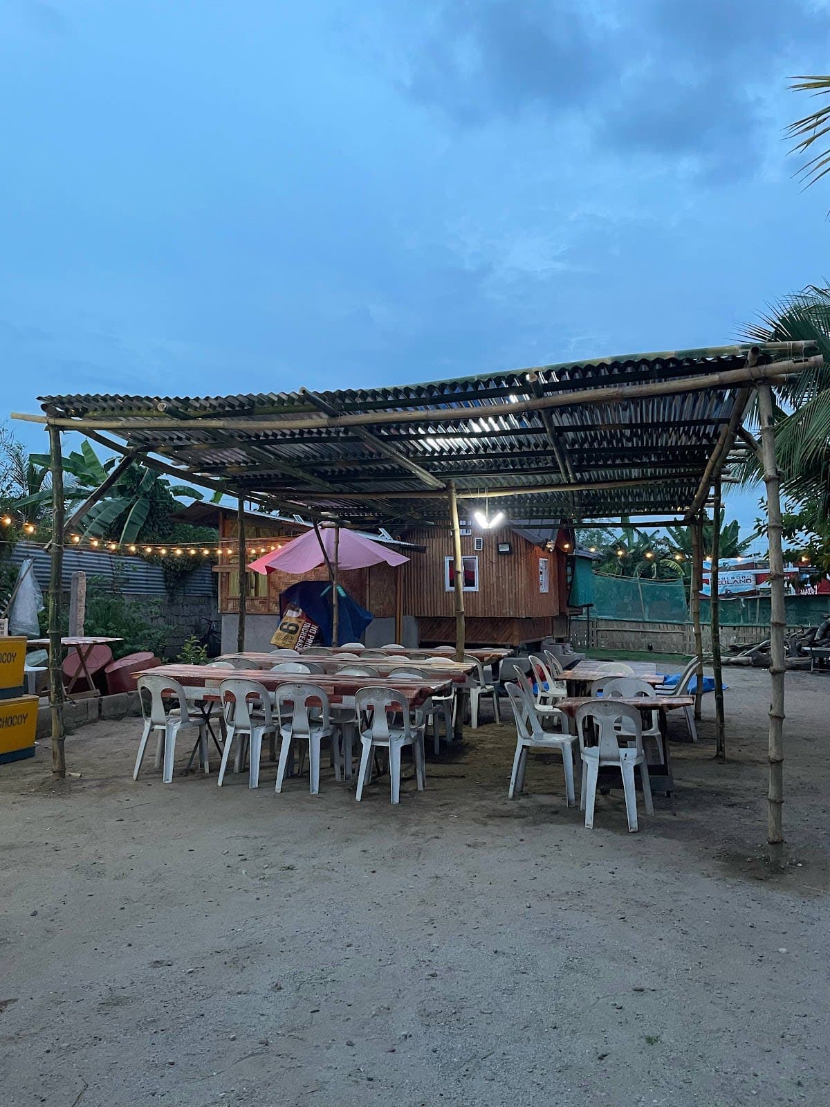 Farm Tambayan (unli- seafood/ streetfood)