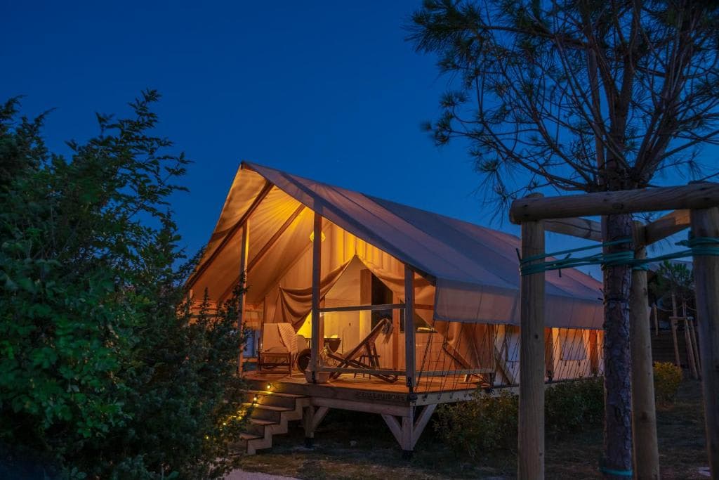 Floria Glamping Garden