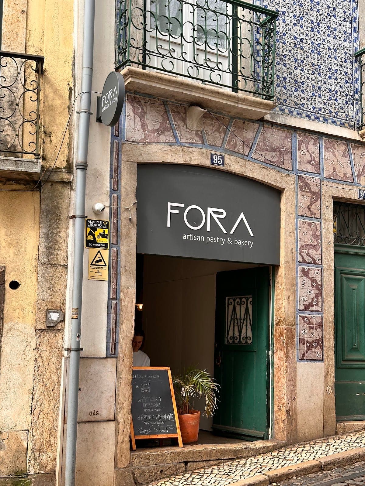 Fora Artisan Pastry