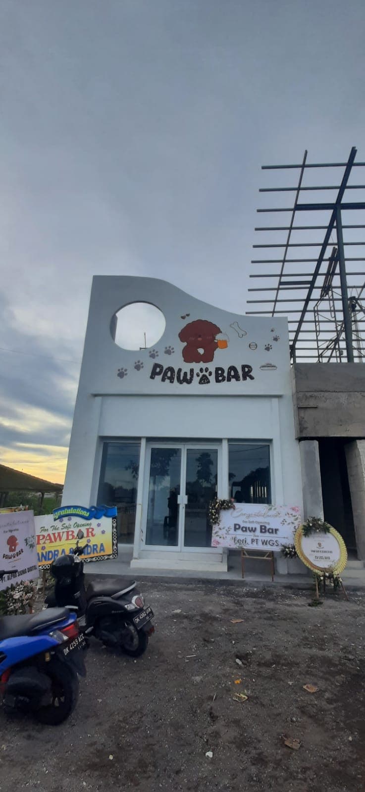 Furriends (formerly Paw Bar)