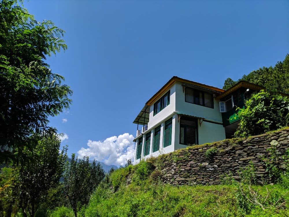 Gaddi Trails Eco Lodge