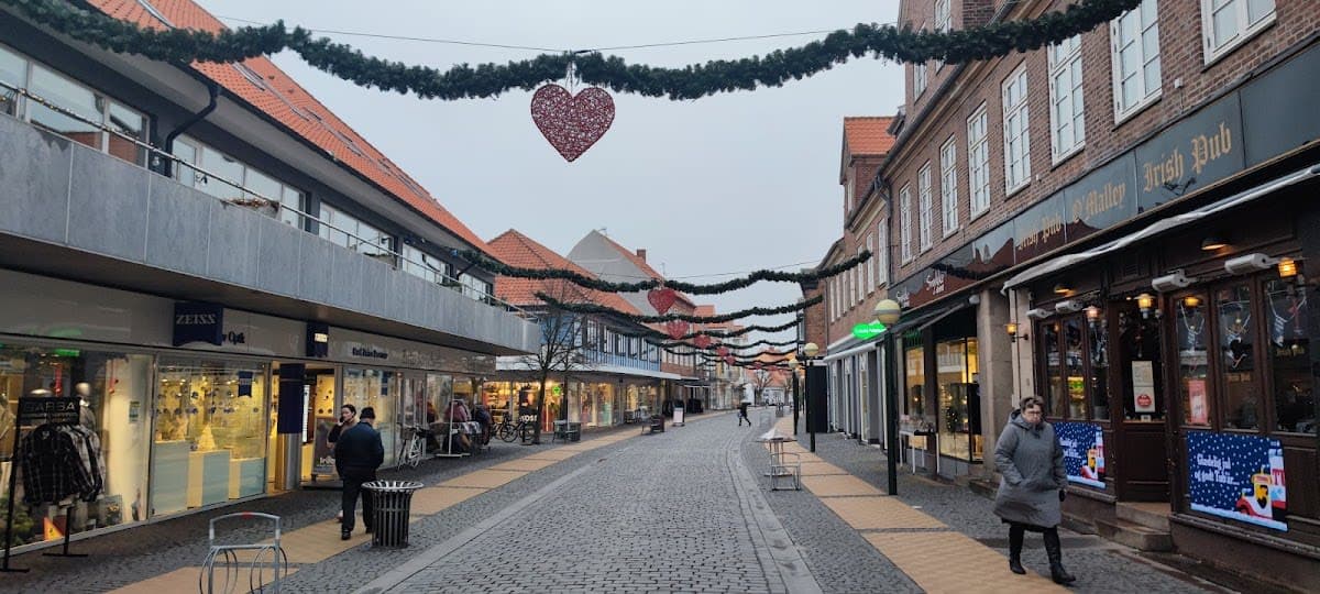 Gågadens Guld Og Sølv