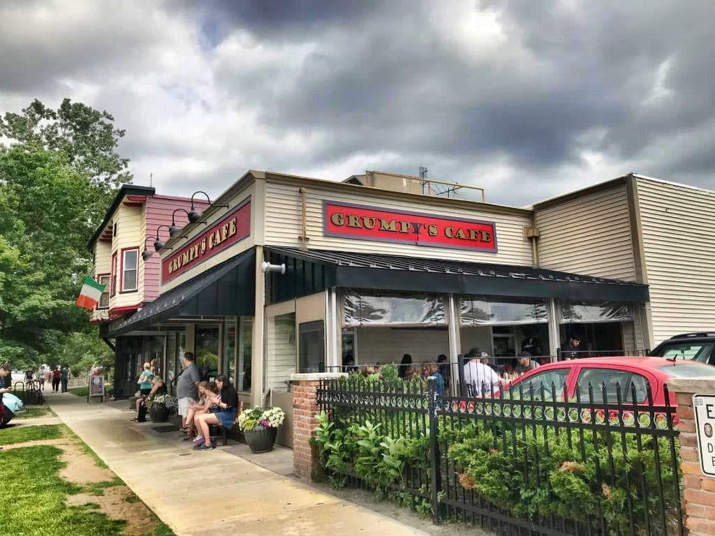 Grumpy's Cafe