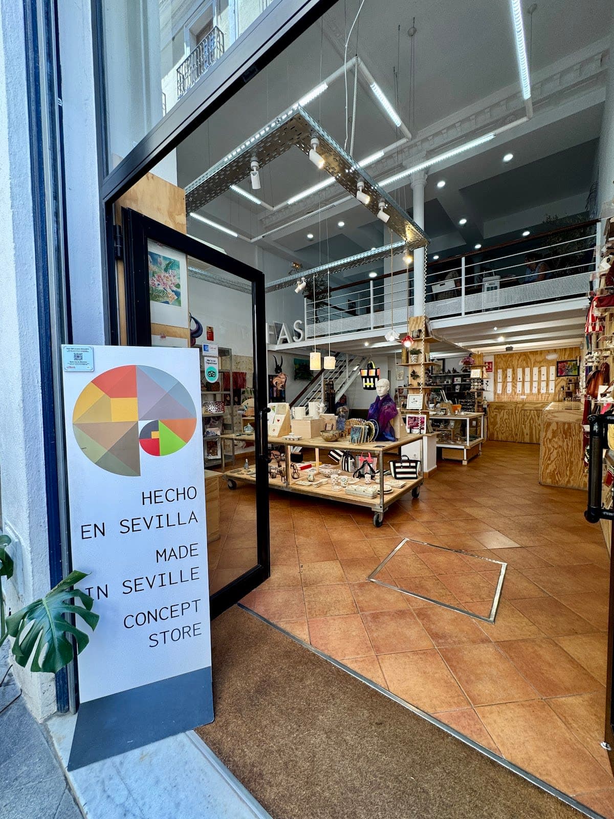 Hecho en Sevilla, Concept store