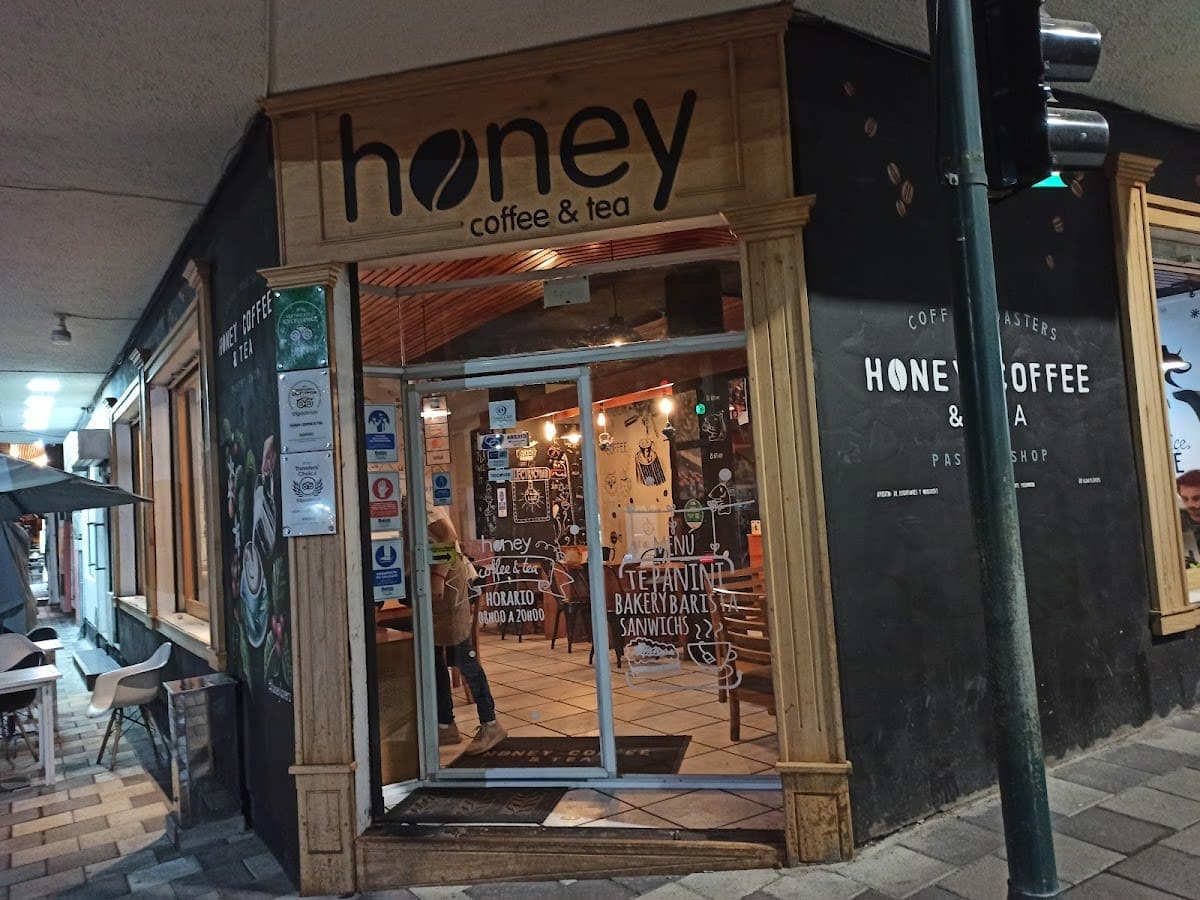 Honey Coffee & Tea