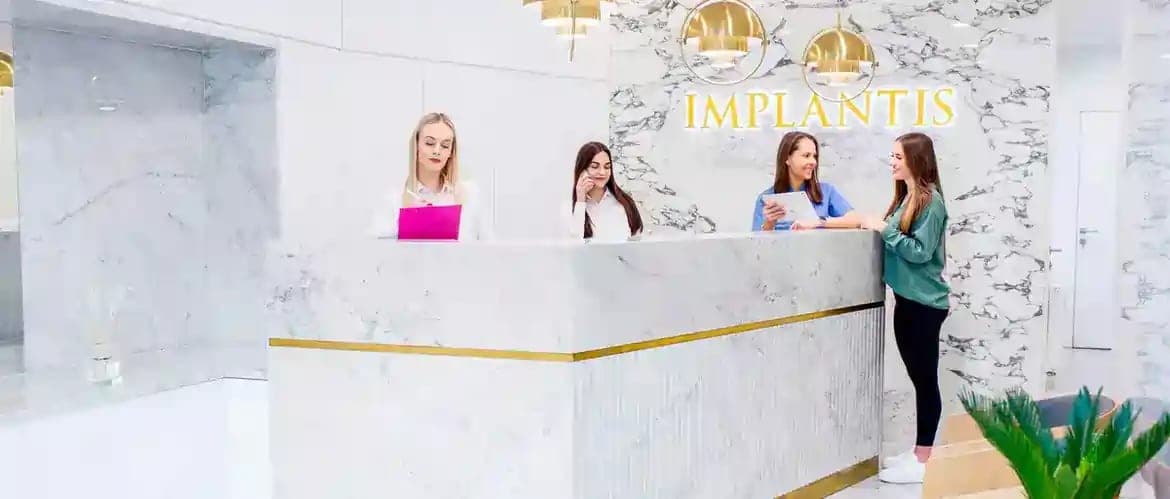 IMPLANTIS 1 Dentysta Kraków