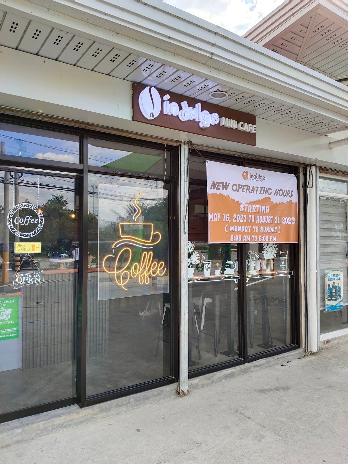 Indulge Mini Cafe