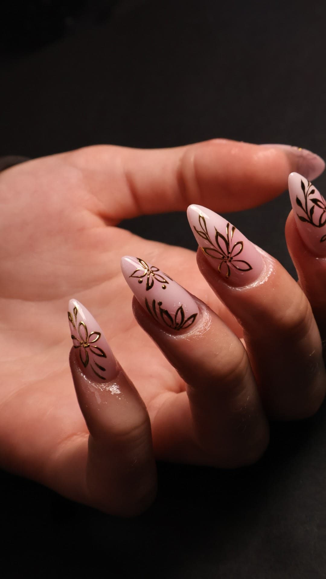 Iris Nails