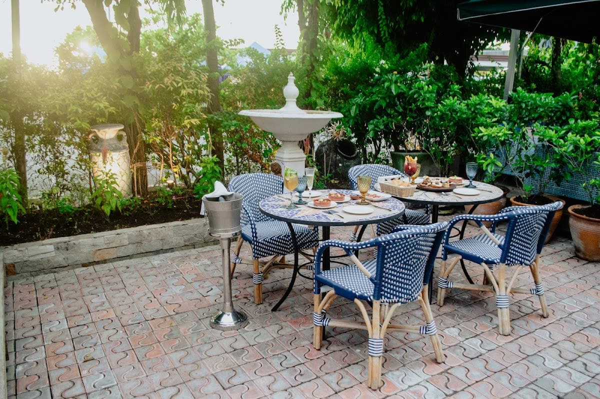 Jardin Mediterranean Restaurant
