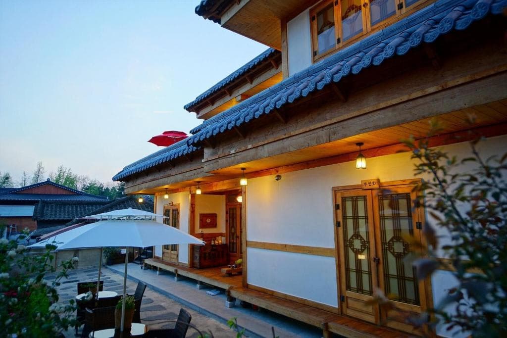 Jeonju Dwaejikkum Hanok, Jeonju