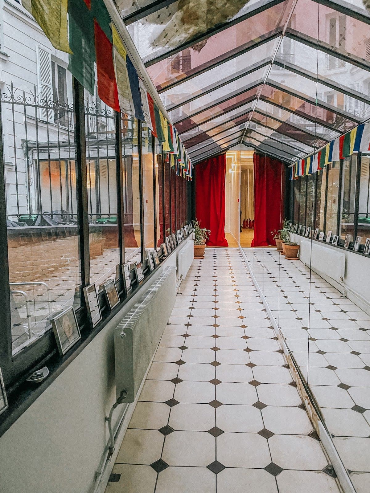Jivamukti Yoga Paris