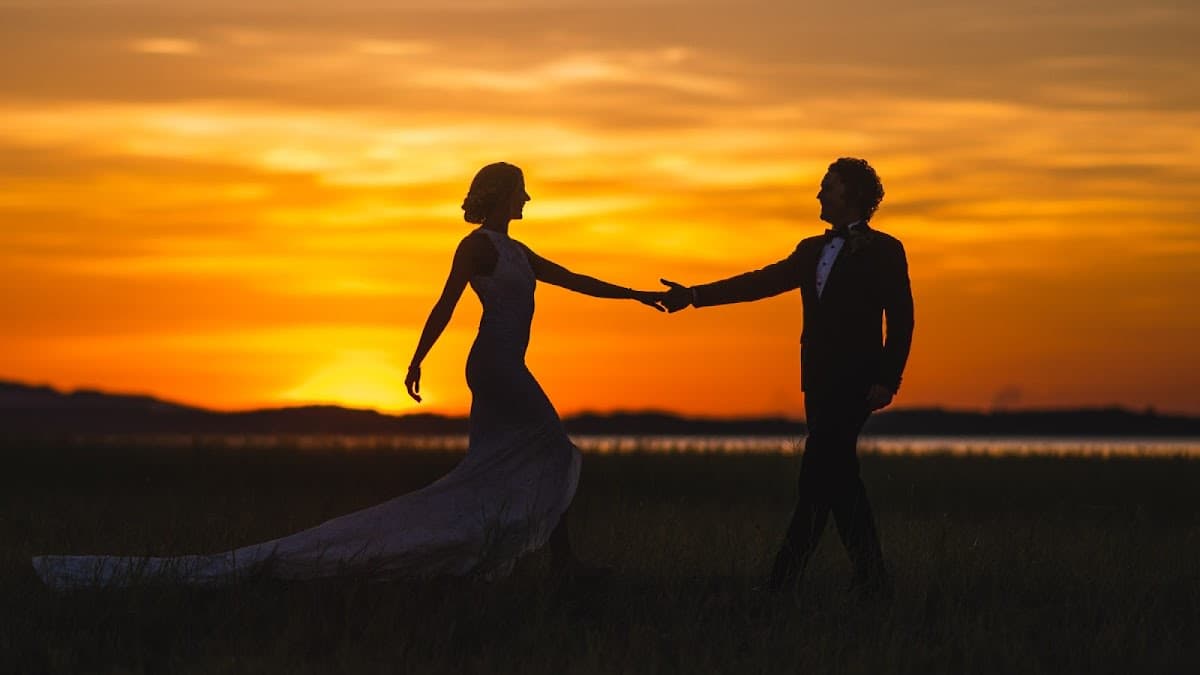 Jono Skinner Weddings