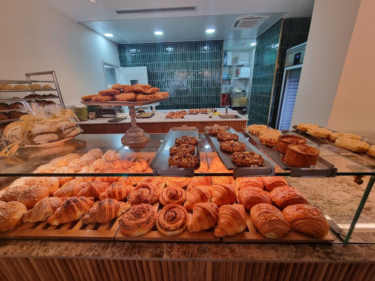 Kadosh Café Patisserie