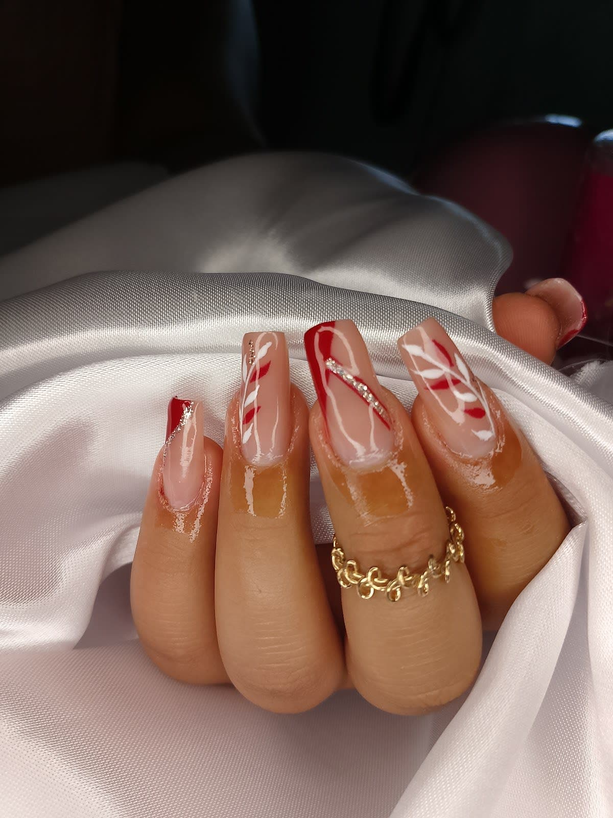 Ketyllymessias_nailsdesigner