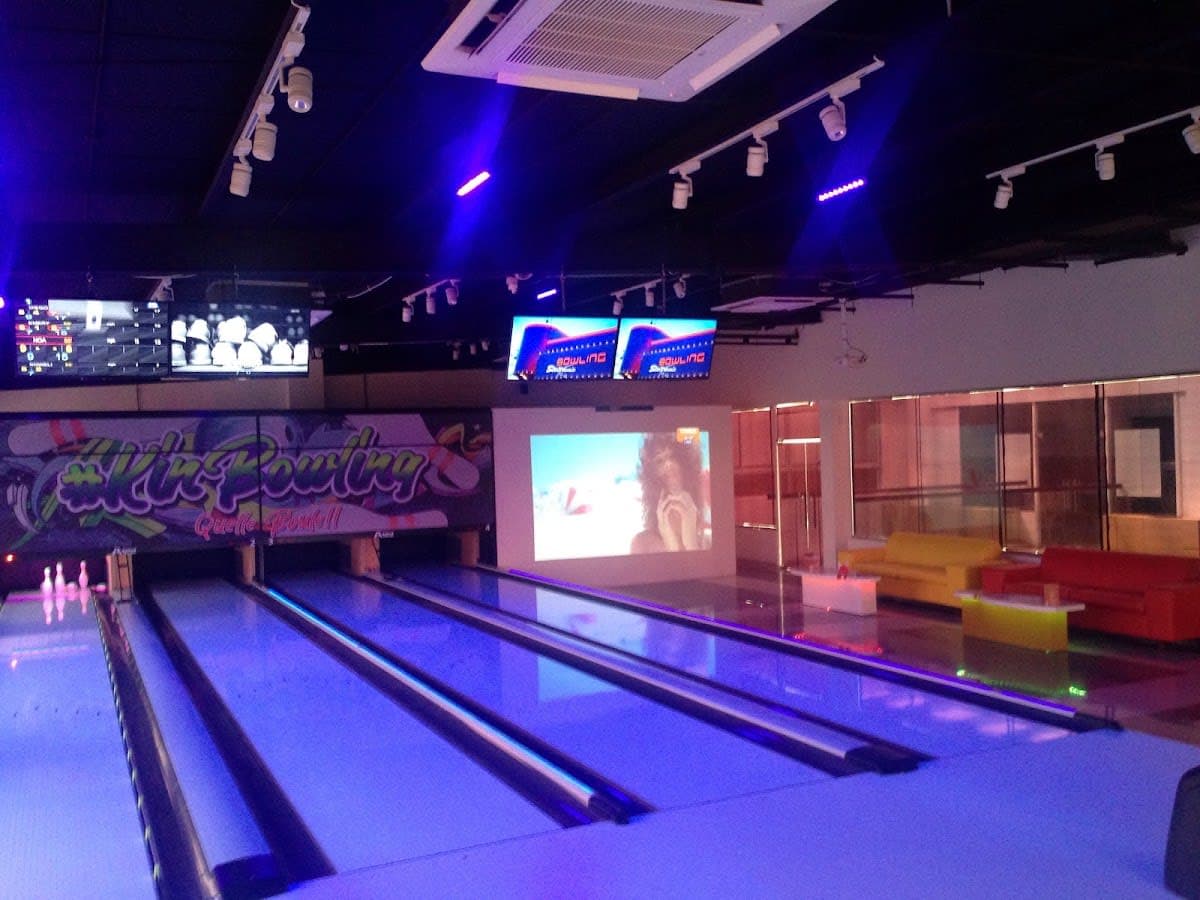 Kin Bowling