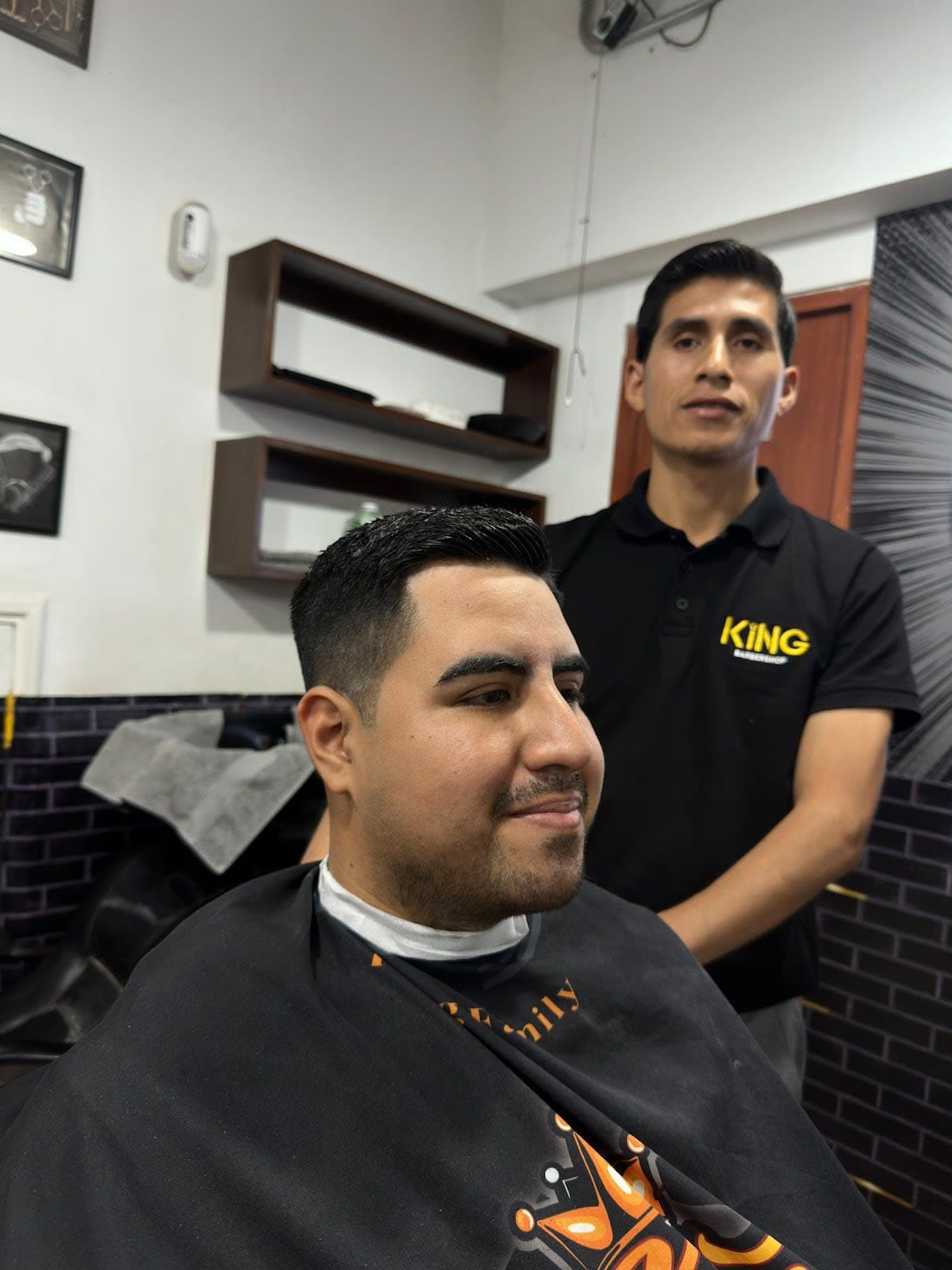 KING BARBERSHOP